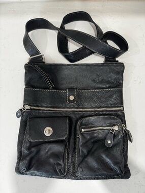 ROOTS Venetian Village Black Leather Crossbody Purse